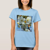 可愛らしい花柄のりんごの花 Tシャツ (正面)