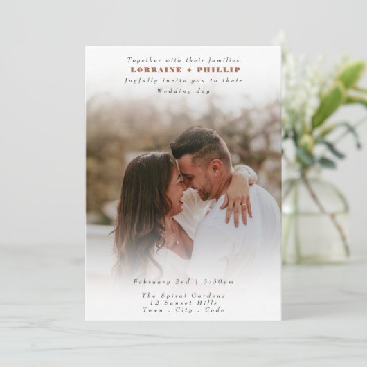 可愛エレガントいグラディエント結婚フォトオーバーレイ 招待状 (スタンド正面)