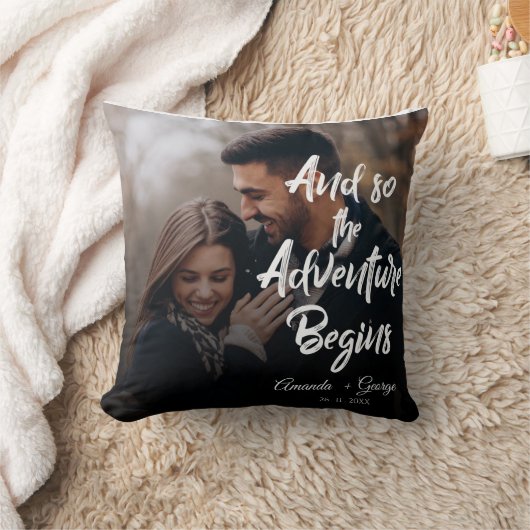 可愛エレガントい冒険が始まる引用文フォト結婚ズ クッション (ブランケット)
