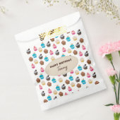 可愛カラフルいカップケーキ柄の誕生日パーティー フェイバーバッグ (封をした状態)