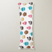 可愛カラフルいカップケーキ柄 ボディピロー (正面縦)