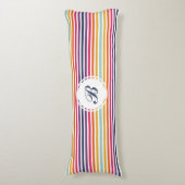 可愛カラフルいストライプの柄 ボディピロー (正面縦)