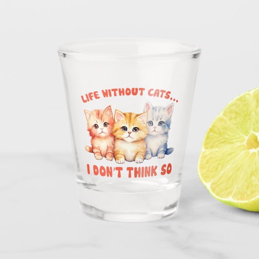 可愛カラフルい子猫たち – 猫のない生活？ ショットグラス (正面)