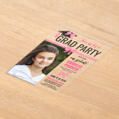 可愛ガーリーいピンク弓フォト卒業お祝い アクリル招待状 (レイダウン)