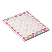 可愛ガーリーい色数々のの虹の蝶パターン ノートパッド (アングル)