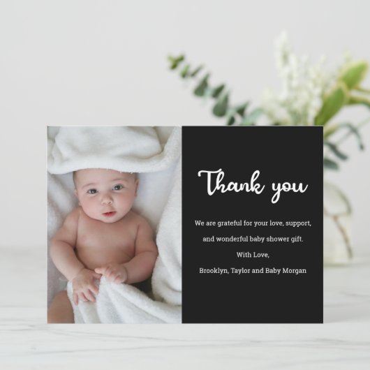可愛シンプルいカスタム新生児生まれたばかりのシャワー サンキューカード (スタンド正面)