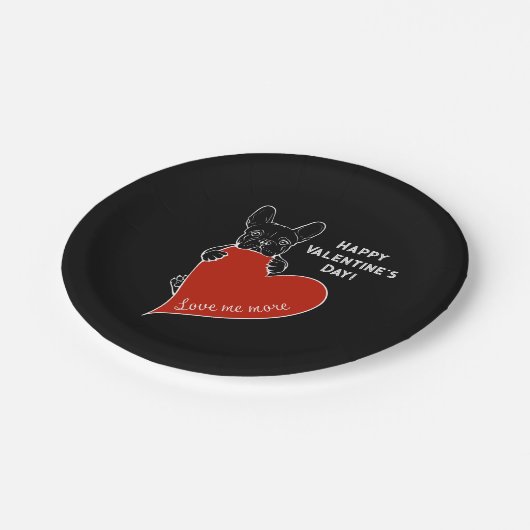 可愛パーソナライズされたいフランス犬と赤いハート ペーパープレート (アングル)