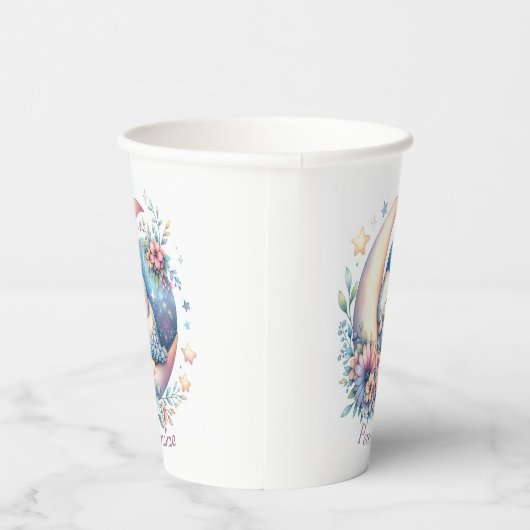 可愛パーソナライズされたいベビーの鳥が月に眠る 紙コップ (右)