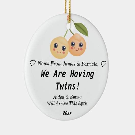 可愛パーソナライズされたい双子の妊娠告知Cer セラミックオーナメント (右)