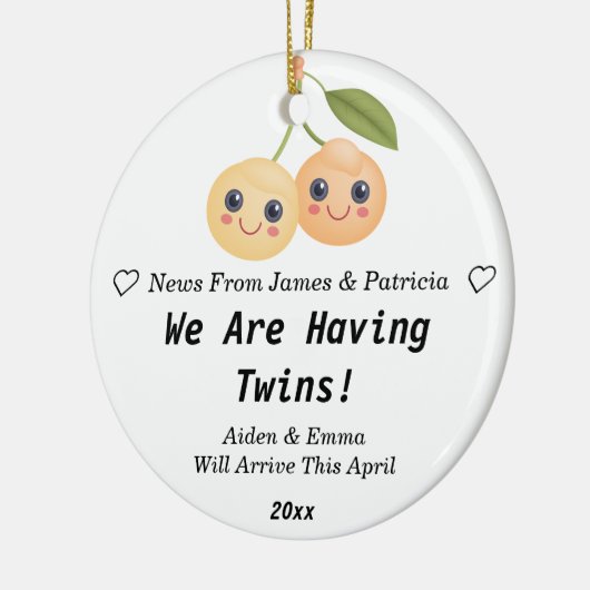 可愛パーソナライズされたい双子の妊娠告知Cer セラミックオーナメント (左)