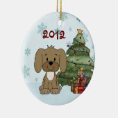 可愛パーソナライズされたい子犬ベビーの第1クリスマス セラミックオーナメント (右)