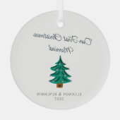 可愛パーソナライズされたい木の初めてのクリスマス結婚した ガラスオーナメント (裏面)