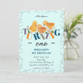 可愛モダンいチキンファミリーボーイ1歳の誕生日 招待状 (スタンド正面)