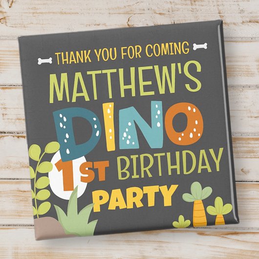 可愛モダンいディノ恐竜キッド誕生日ありがとう マグネット