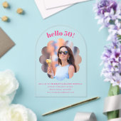 可愛モダンいピンク50th誕生日パーティー写真アーチ アクリル招待状 (インサイチュ (ウェディング))