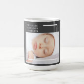 可愛モダンいベビー写真 |美しい引用文 コーヒーマグカップ (中央)