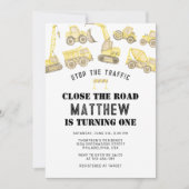 可愛モダンい建築車初誕生日 招待状 (正面)