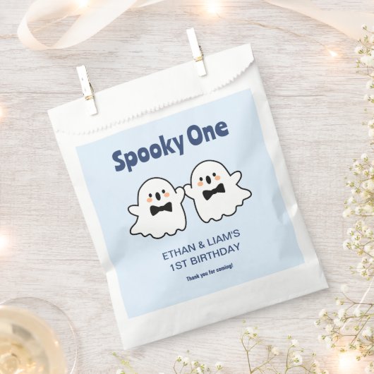 可愛不気味い双子の男の子ハロウィーン1歳の誕生日 フェイバーバッグ (クリップ留めされた状態)