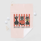 可愛不気味い – 黒猫とカボチャ ゴルフタオル (インサイチュ)