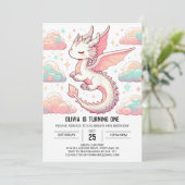 可愛威厳のあるらしいドラゴン1歳の誕生日 招待状 (スタンド正面)