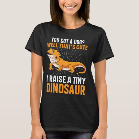可愛得い犬井戸の小さなディノ育てよ Tシャツ (正面)