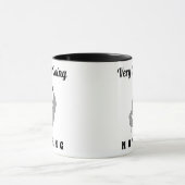 可愛忙しい猫のユーモアを何もおもしろいしない マグカップ (中央)