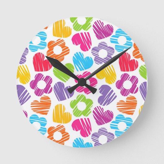 可愛数々のらしい花とハートのガーリー柄 ラウンド壁時計 (正面)