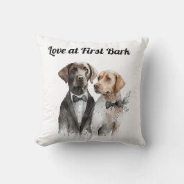 可愛結婚い犬の新郎新婦の枕 クッション