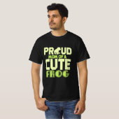 可愛誇りを持ったいカエルの母 Tシャツ (正面フル)