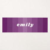 可愛鮮やかいパープルカラーデザイン名前をカスタムする ヨガマット (正面(横))