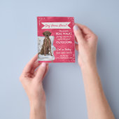 可愛鮮やかい犬のピンクドッグウォーカーチラシ チラシ (手)