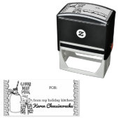 台所からの焼けるクリスマスのクッキーを搾り出して下さい セルフインキングスタンプ (インサイチュ)