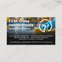 台所を掃除するメイド 名刺