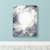 台湾の台風モラコット キャンバスプリント (インサイチュ (ウッドフロア))