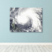 台風すごいメギ キャンバスプリント (インサイチュ (ウッドフロア))