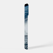 台風のヒンナムナー。 iPhone 15ケース (右側面)