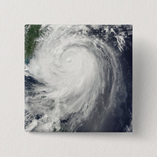 台風ジャンミ 缶バッジ (正面)