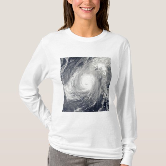 台風ニダ硫黄島の南南西 Tシャツ (正面)