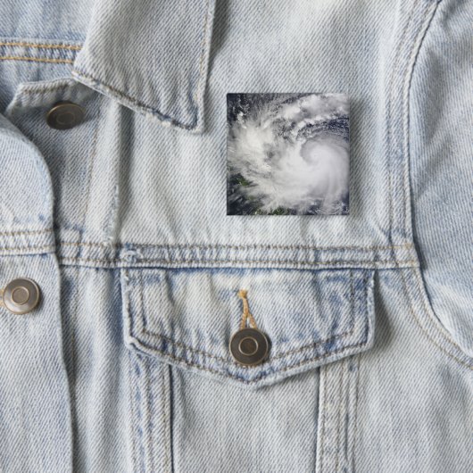 台風パルマ2 缶バッジ (インサイチュ)