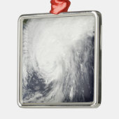 台風メロールが日本に接近 メタルオーナメント (左)