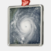 台風竜王が台湾に接近 メタルオーナメント (左)