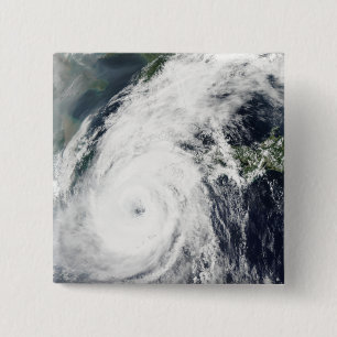 台風2号 缶バッジ
