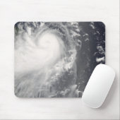 台風NURIがフィリピン諸島に接近 マウスパッド (マウス)