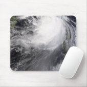 台風NURI接近中国 マウスパッド (マウス)