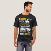 右の馬は馬に乗るよりほかは無い Tシャツ (正面フル)