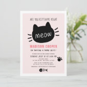 右ミューピンクの女の子の赤ちゃんシャワー私を子猫にする 招待状 (スタンド正面)