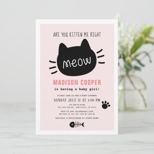 右ミューピンクの女の子の赤ちゃんシャワー私を子猫にする 招待状 (スタンド正面)