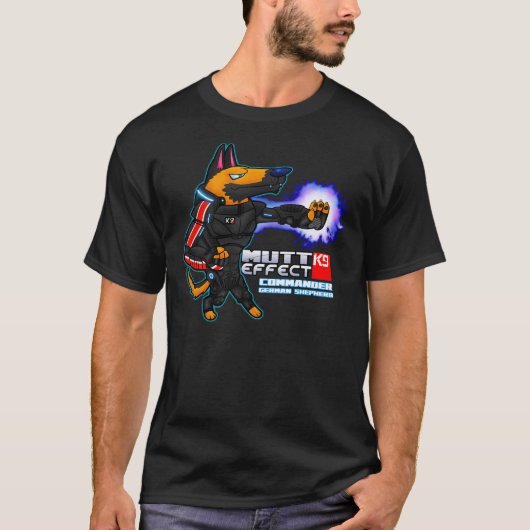 司令官ドイツ羊飼いマット効果 Tシャツ (正面)