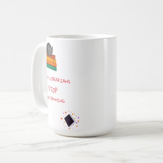 司書や本にメッセージ保護を書いたマグカップ コーヒーマグカップ (正面左)