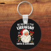 司書サンタがクリスマスを見ているのに優しい キーホルダー (正面)